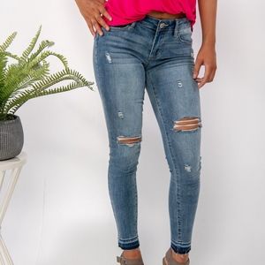 Distressed Skinny Jean